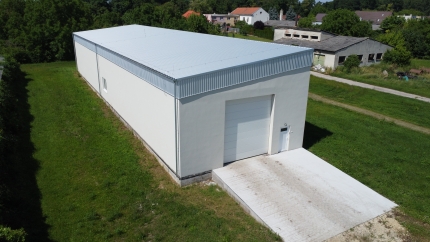 Poľnohospodárske družstvo Komjatice - hala